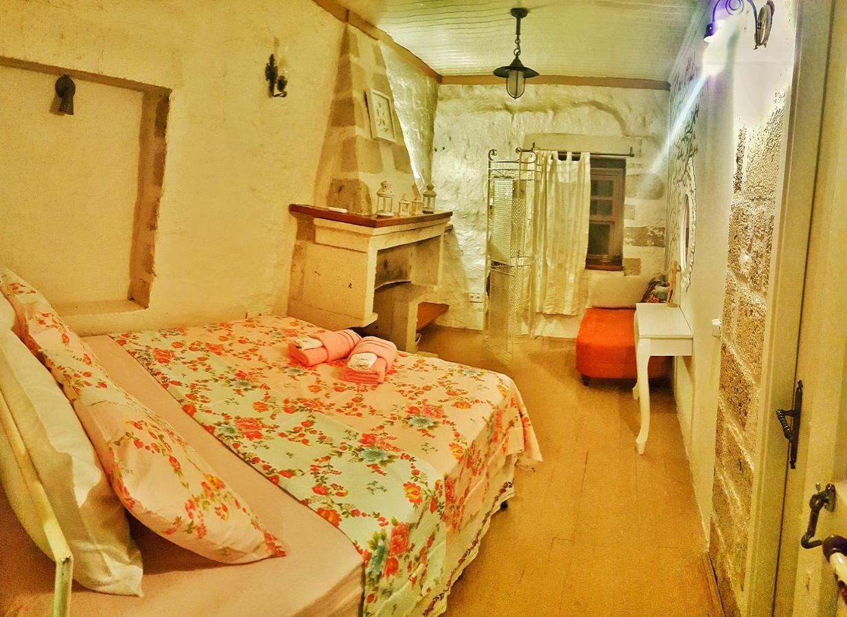 Lilyum Alacati - Tas Ev Exterior foto