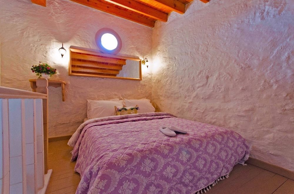 Lilyum Alacati - Tas Ev Exterior foto